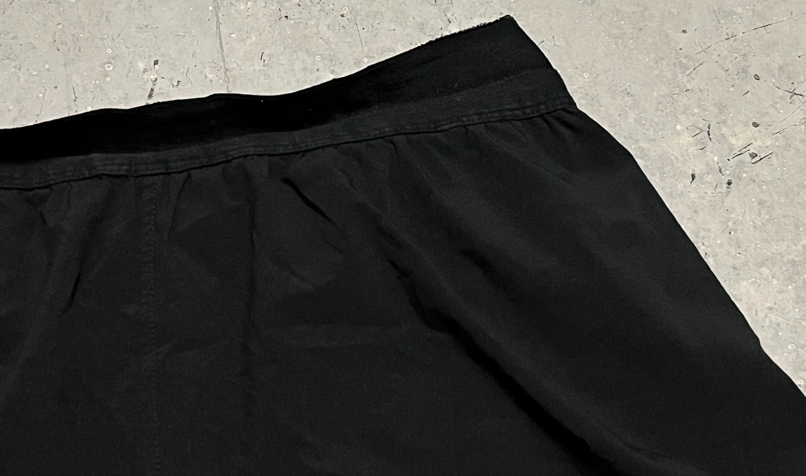 Shorts esportivos pretos de linho – photo 3